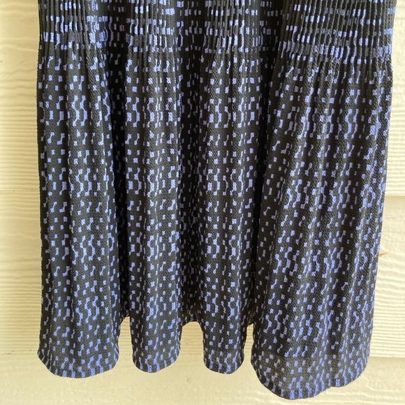 NWT Ann Klein women Long Sleeve Dress -Size Medium - Picture 7 of 7